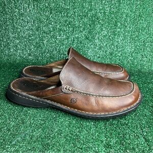 BORN Men’s Brown Leather Closed Toe Sandals Size 14
